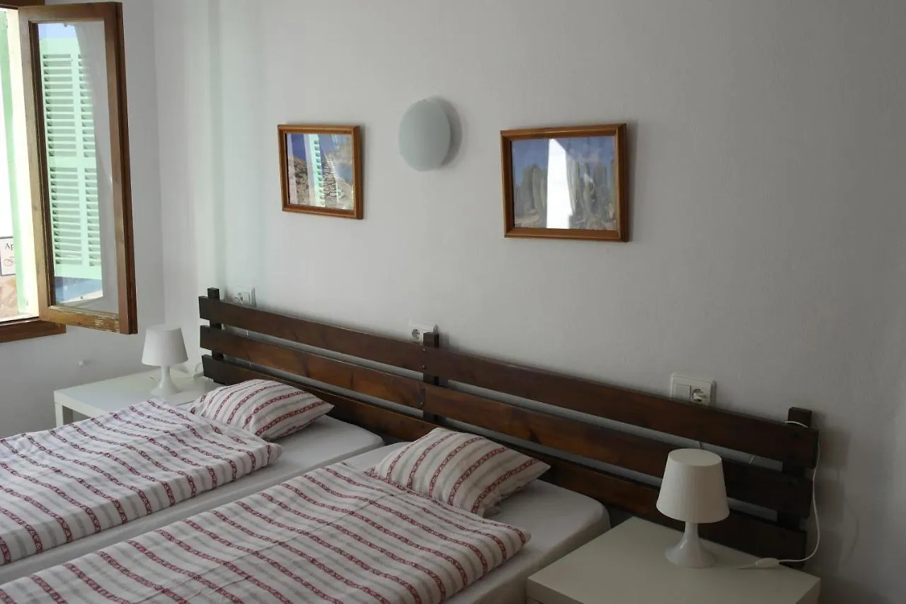 *** Apart Otel Cala Figuera Apartments Mar Y Sol İspanya